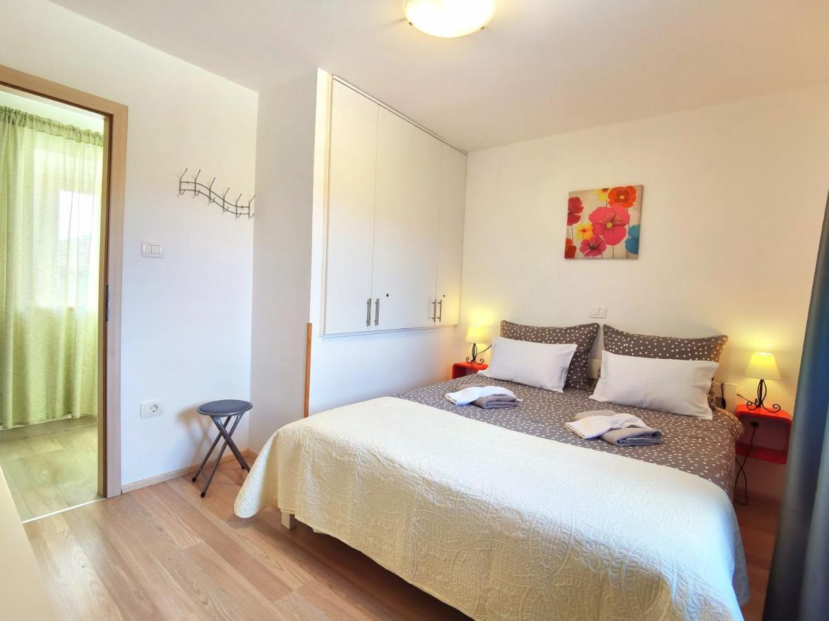 Jasmina Apartment Hum المظهر الخارجي الصورة