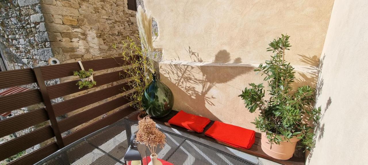 Jasmina Apartment Hum المظهر الخارجي الصورة